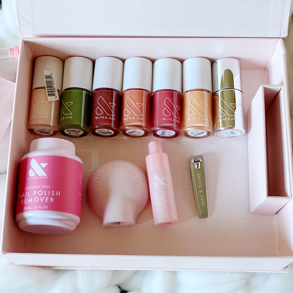 Olive and June THE MANI SYSTEM